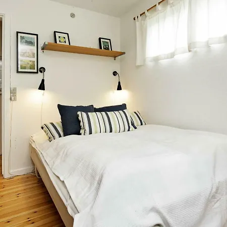 Three-bedroom Holiday In 2 Prázdninový dům *