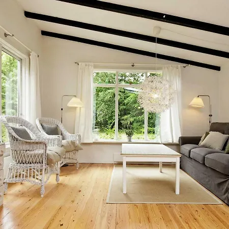 Prázdninový dům Three-bedroom Holiday In 2 Hornbæk